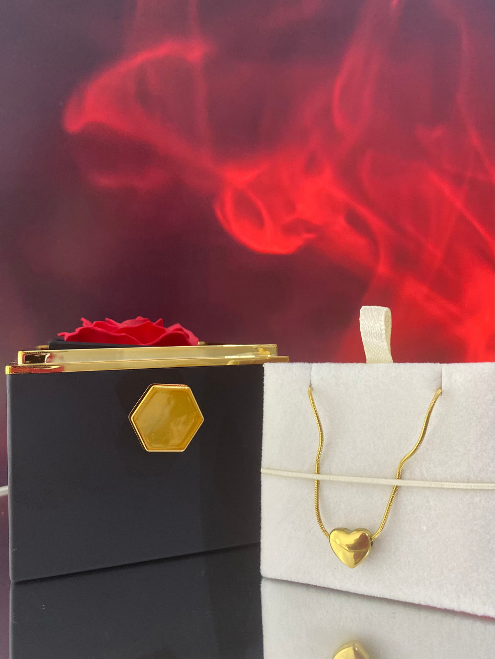 Eternal Rose Box w/ Heart Necklace